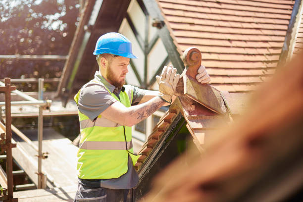 Best Tile Roofing Contractor  in Miami, AZ